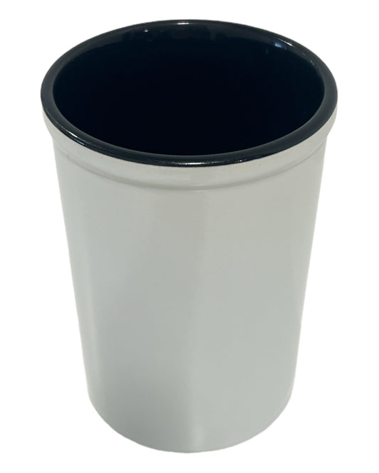 Ceramic mug black inside