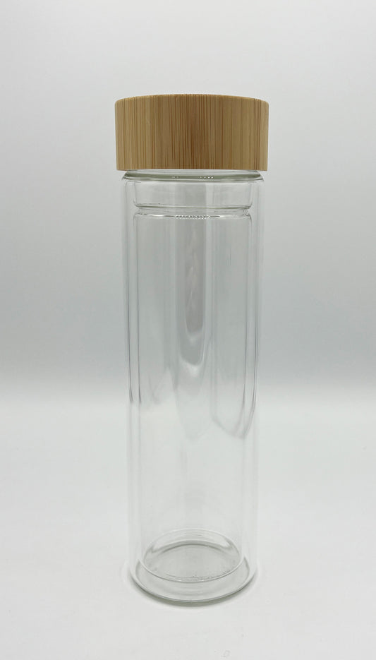 Bouteille en verre avec couvercle en bambou 