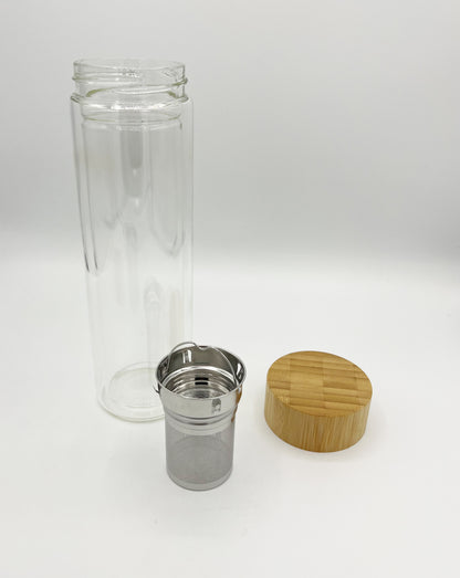 Glasflasche mit Bambusdeckel und Teesieb - KlaSopLeen UG