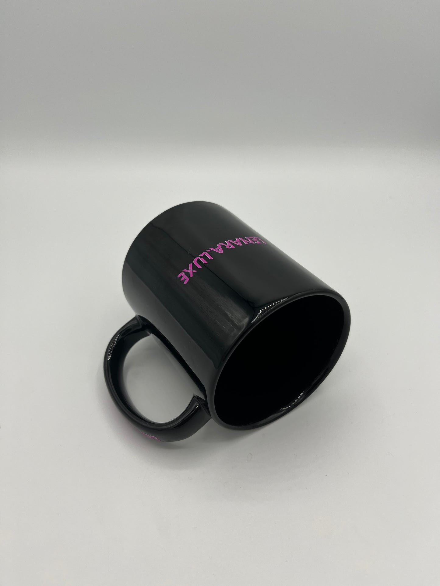 Black glossy ceramic mug for UV-DTF, plotting
