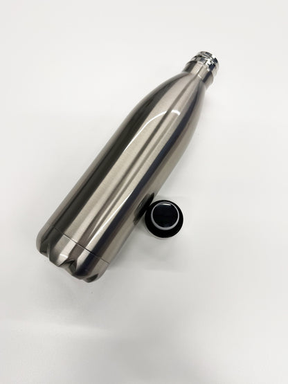 Stainless steel drinking bottle in white 750 ml