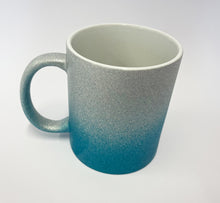 Lade das Bild in den Galerie-Viewer, Glitzertasse mit Farbverlauf Sublimation - KlaSopLeen UG
